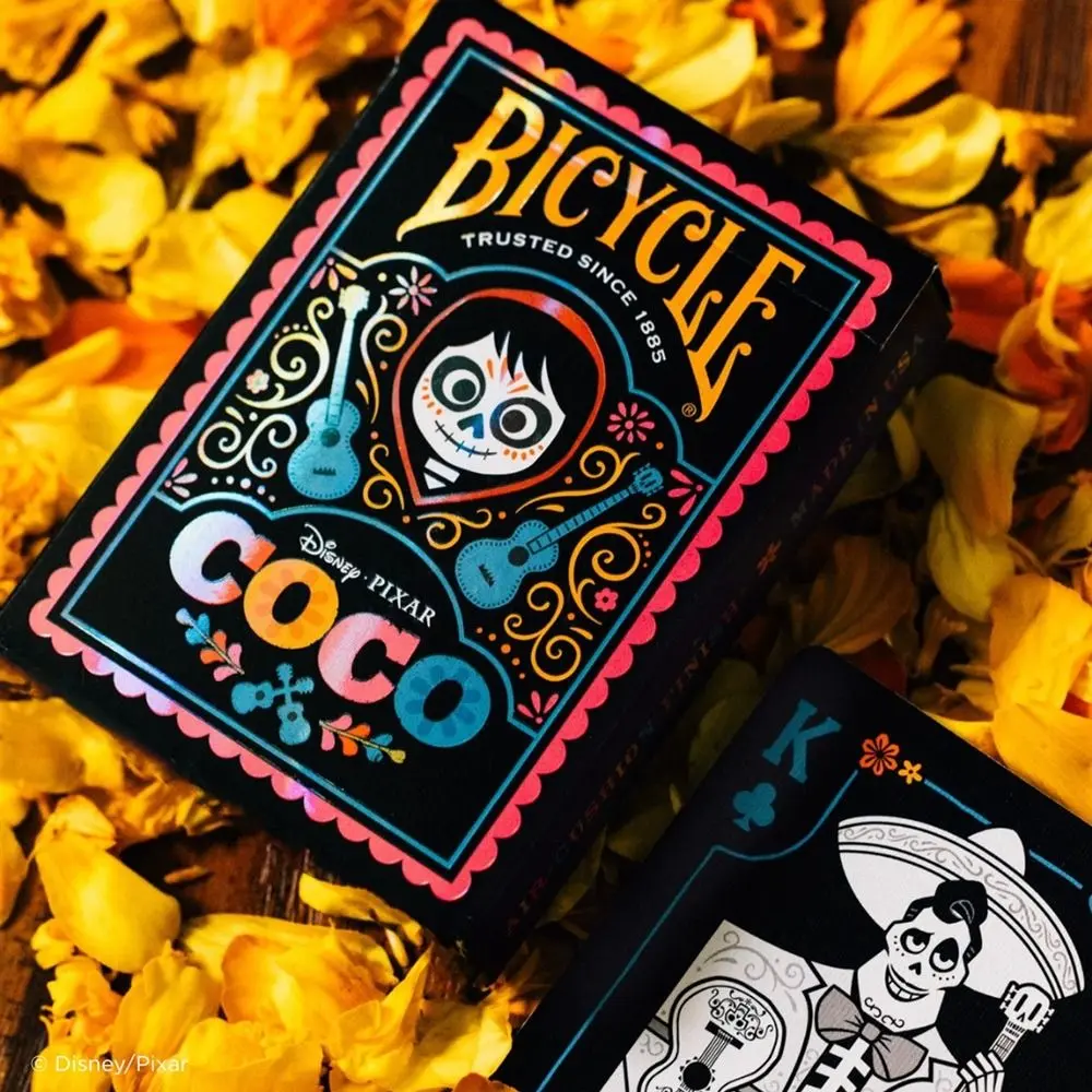 bicycle_disney_pixar_coco_playing_cards_7_.webp